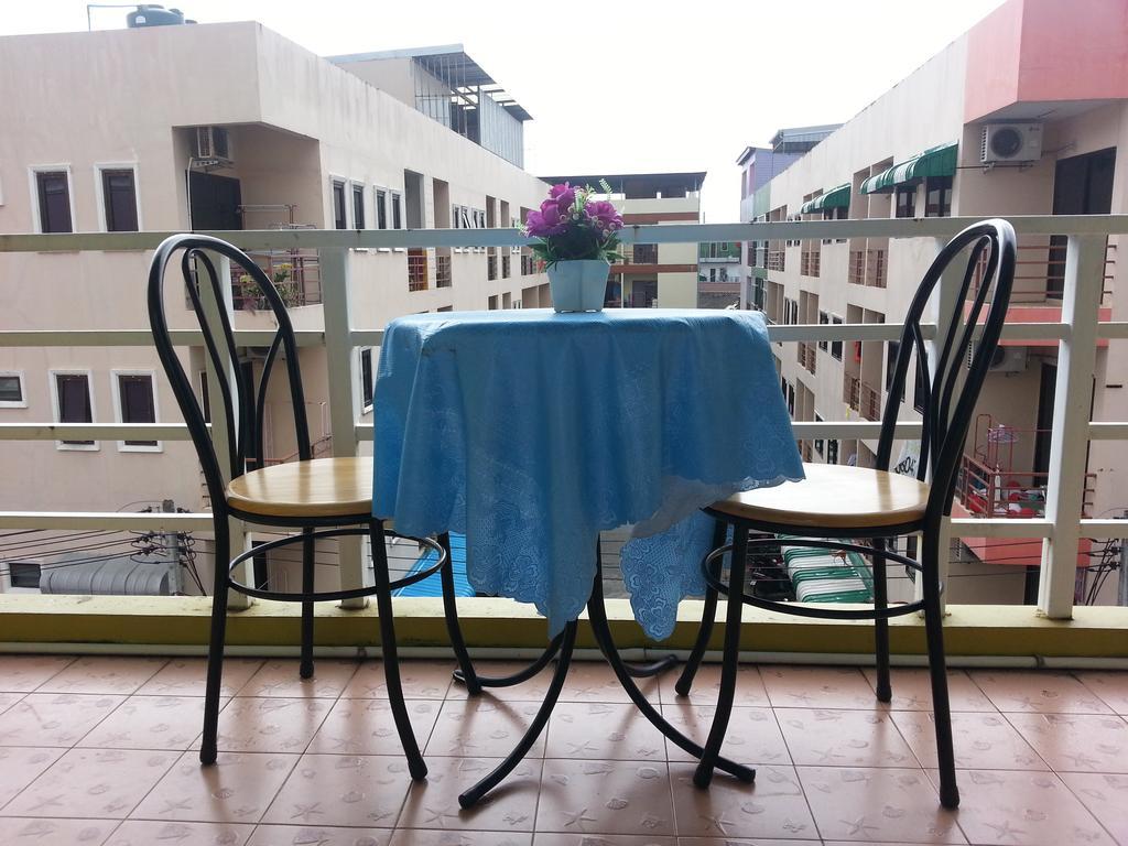 Dreams Guesthouse & Hostel Patong Eksteriør bilde