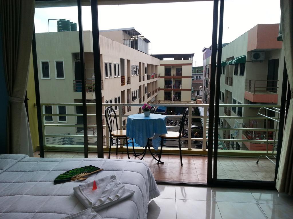Dreams Guesthouse & Hostel Patong Eksteriør bilde