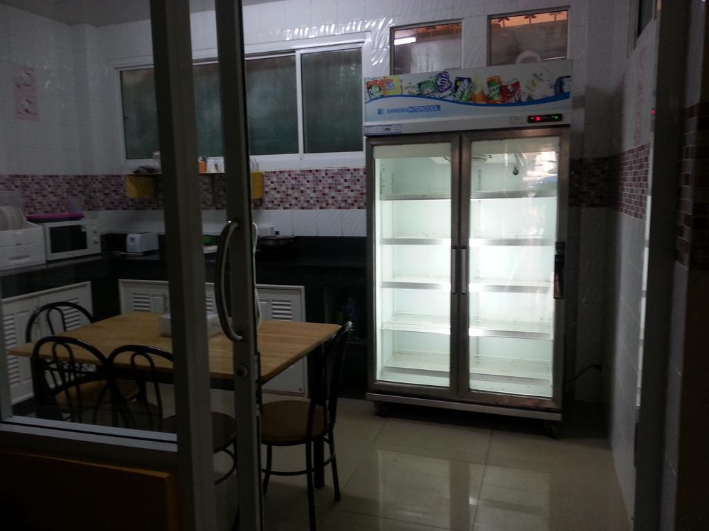 Dreams Guesthouse & Hostel Patong Eksteriør bilde