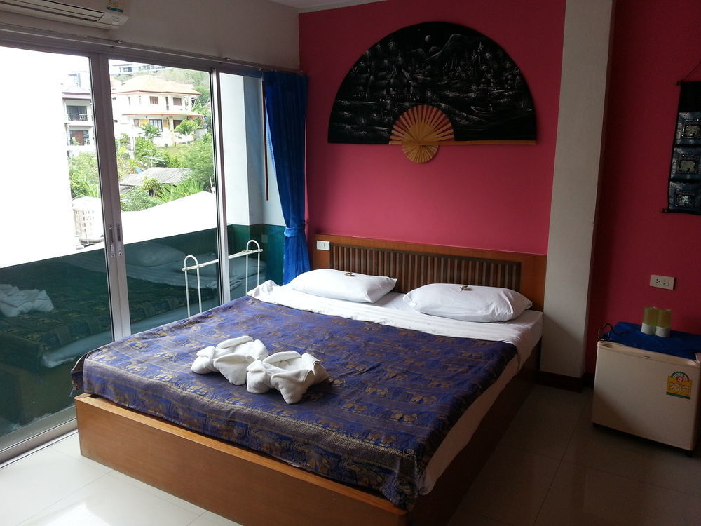 Dreams Guesthouse & Hostel Patong Eksteriør bilde