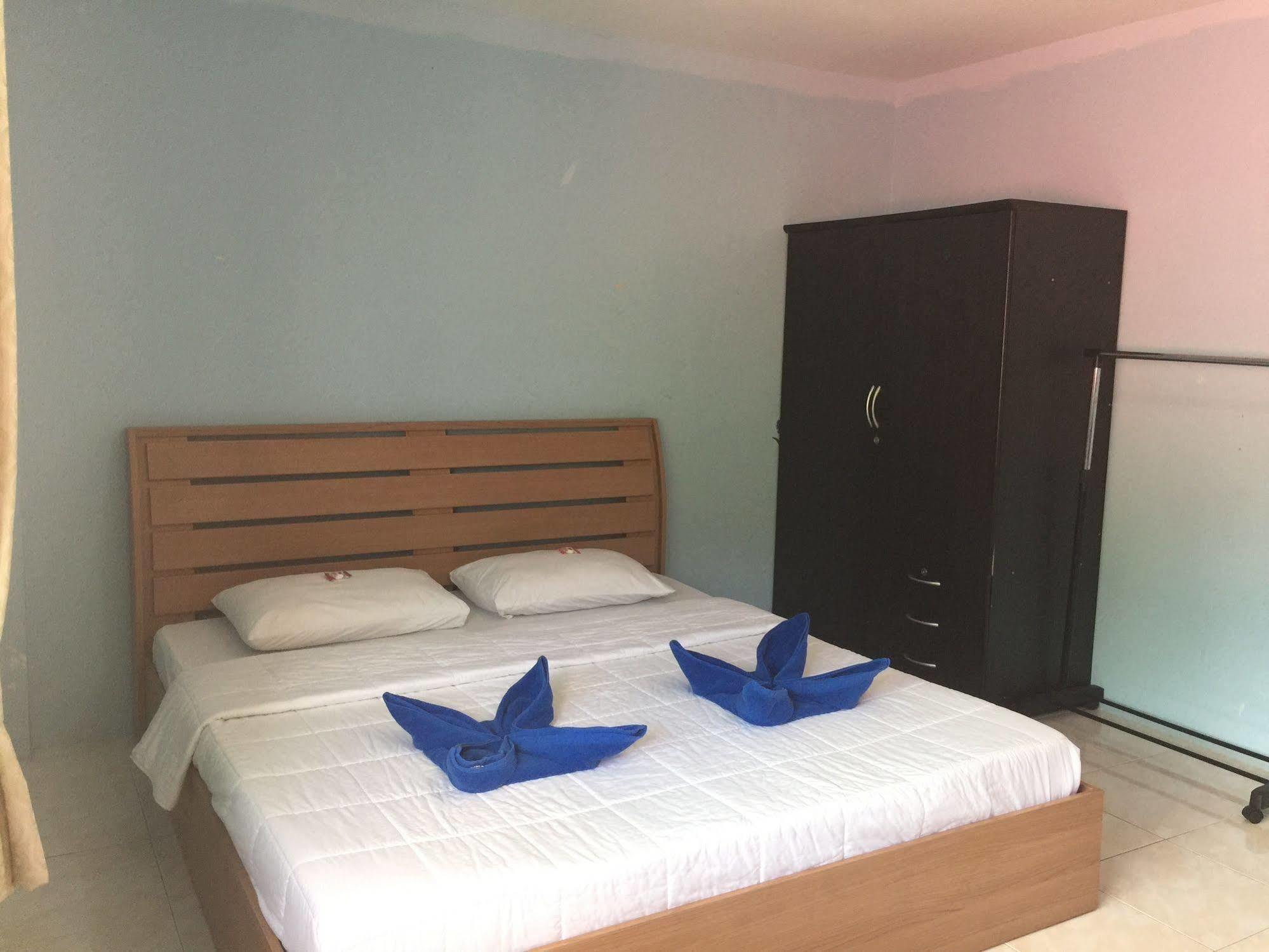 Dreams Guesthouse & Hostel Patong Eksteriør bilde
