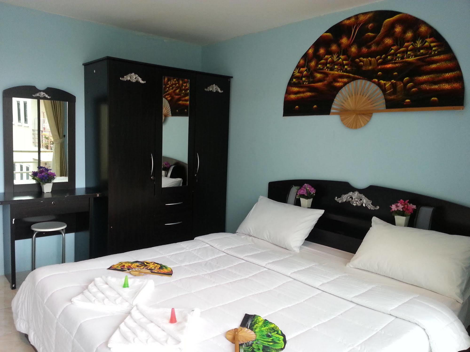 Dreams Guesthouse & Hostel Patong Eksteriør bilde
